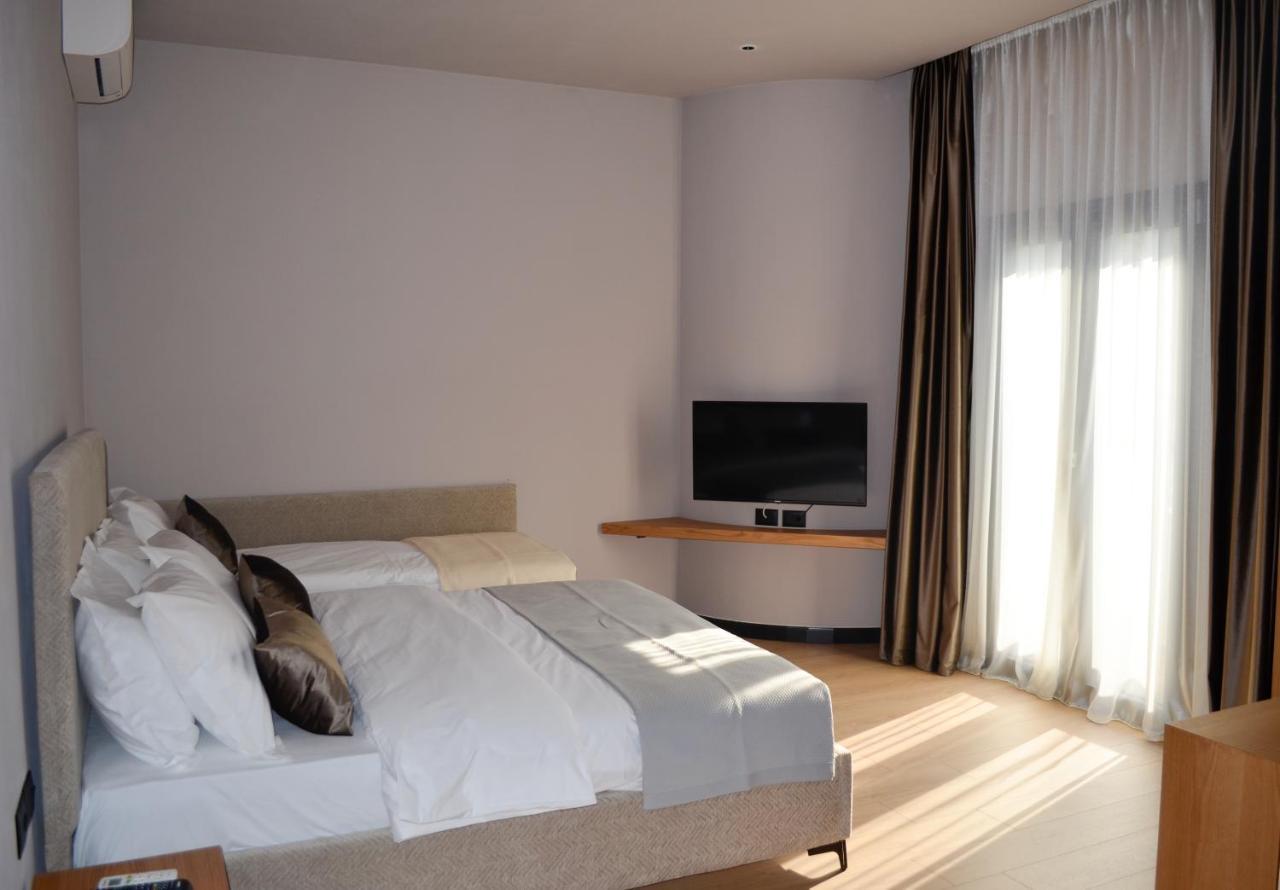 N'Peze Hotel Ljaknasi Kültér fotó