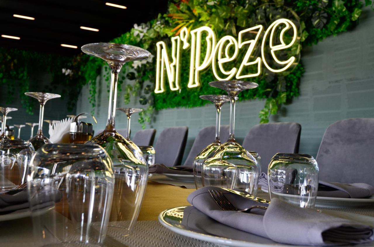 N'Peze Hotel Ljaknasi Kültér fotó