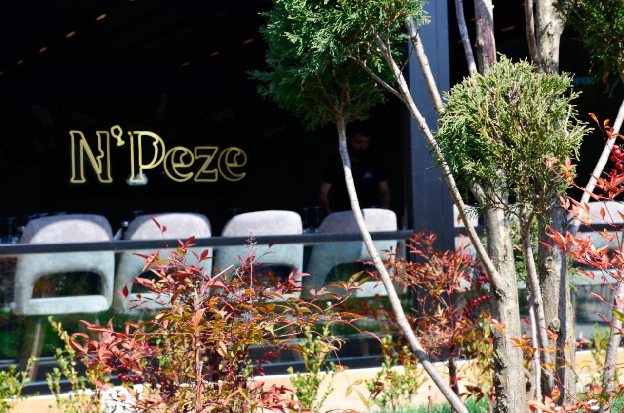 N'Peze Hotel Ljaknasi Kültér fotó